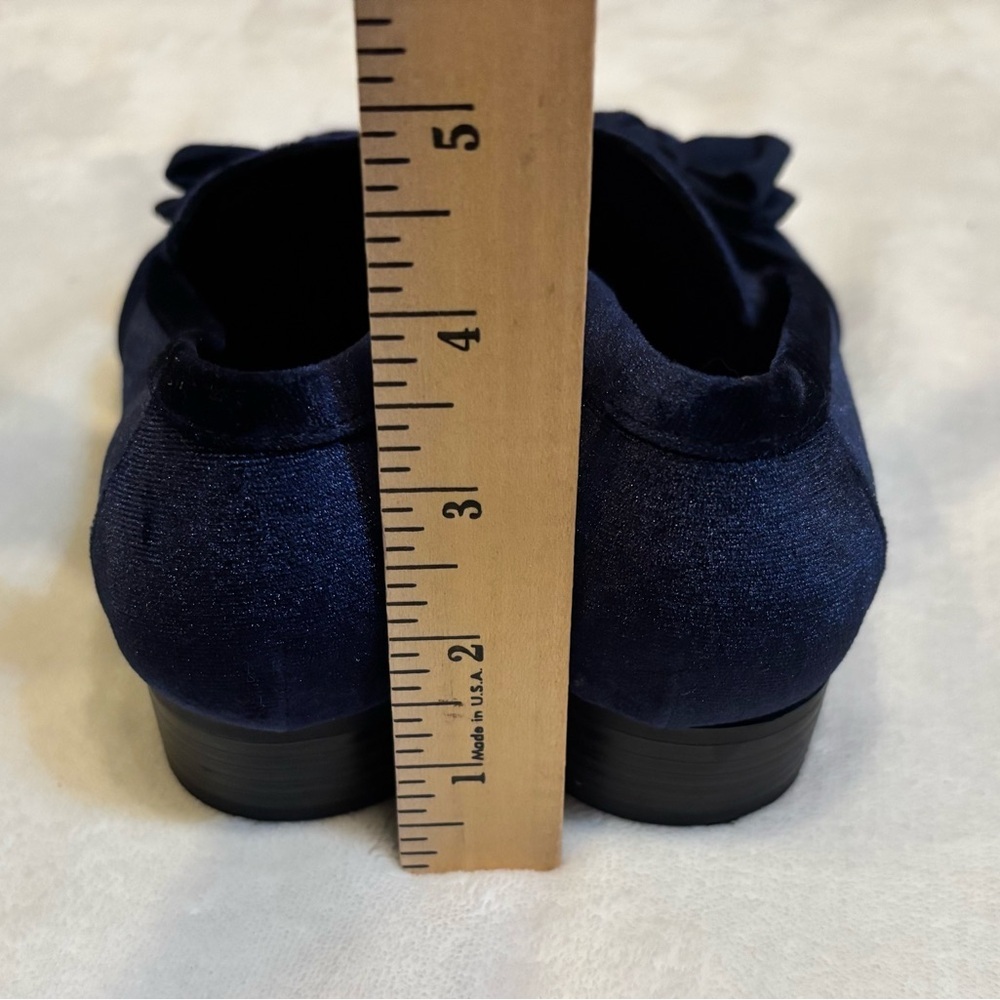 Bandolino Lindio Navy Velvet Bow Loafers Flats 7.5M - Picture 4 of 10